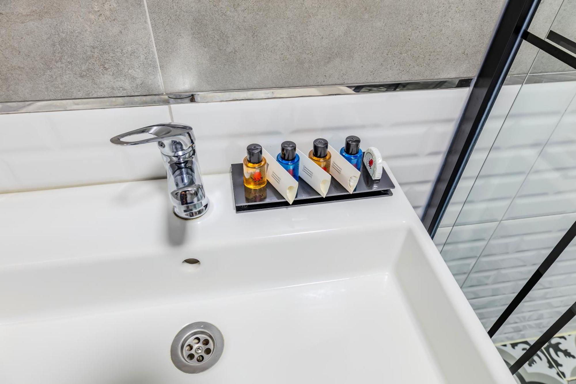 Intercity Hotel Istanbul Airport Arnavutkoy Eksteriør bilde